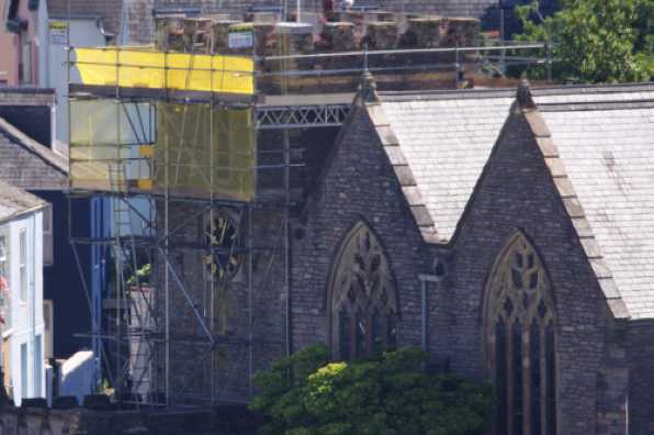 15 June 2020 - 10-04-07
Does nowhere escape the curse of the Kingswear scaffolder?
----------------------------
Kingswear St Thomas church